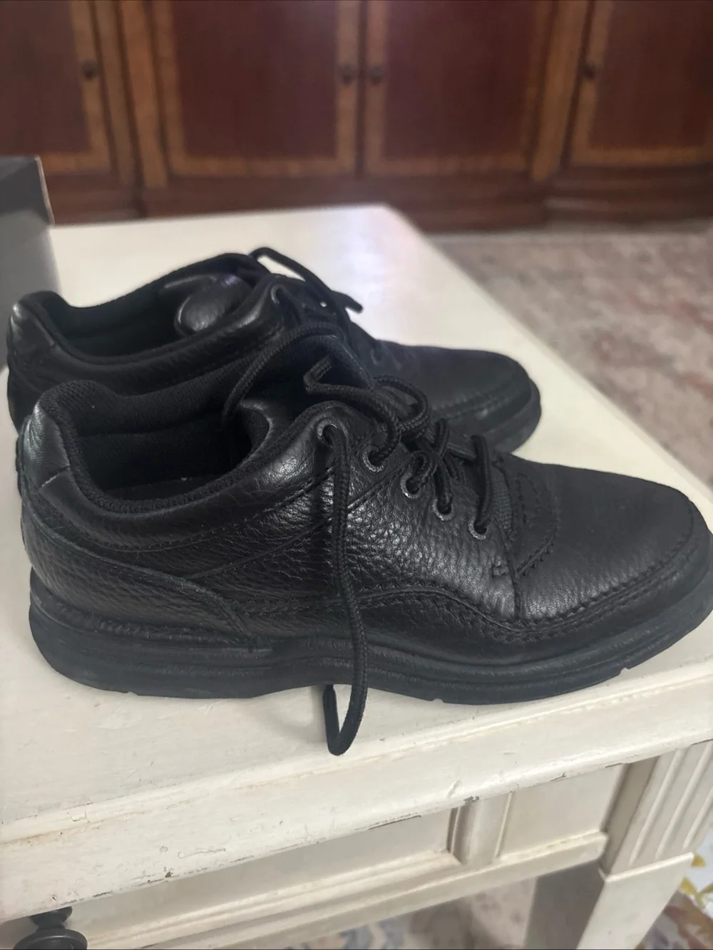 Rockport Black Leather Lace-Up Oxfords size 6.5